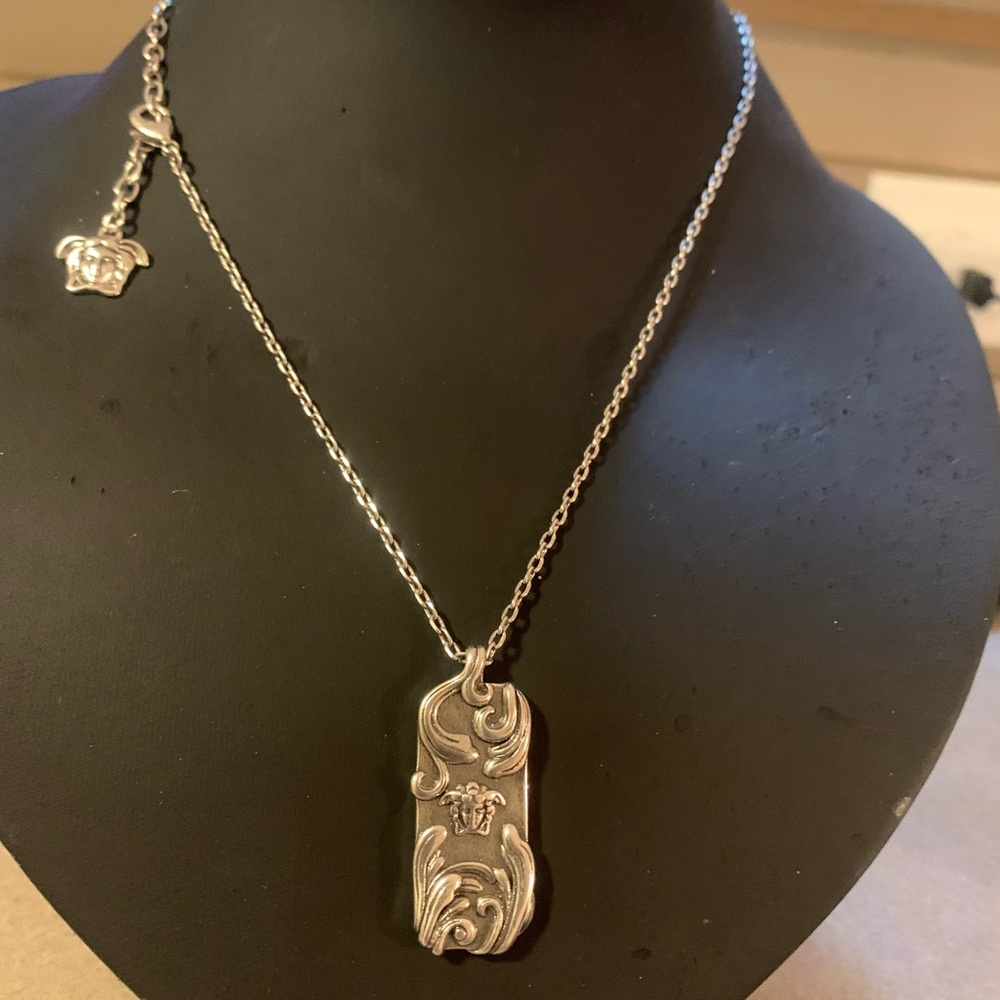 Ornate Silver Pendant Necklace